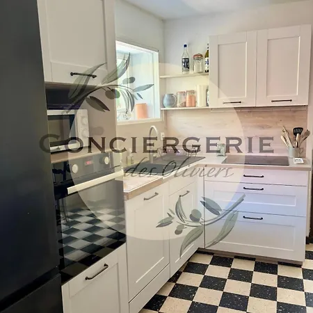 Maison Cabasson * 봄레미모사